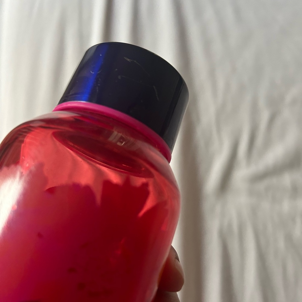 Spring Starbucks bottle 🌺 - Picture 6 of 9